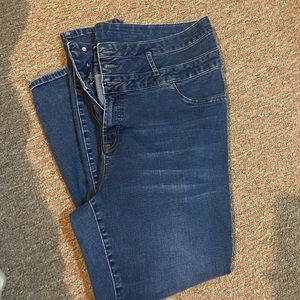 High waisted jeans